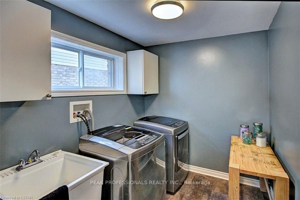 Listing Image 20