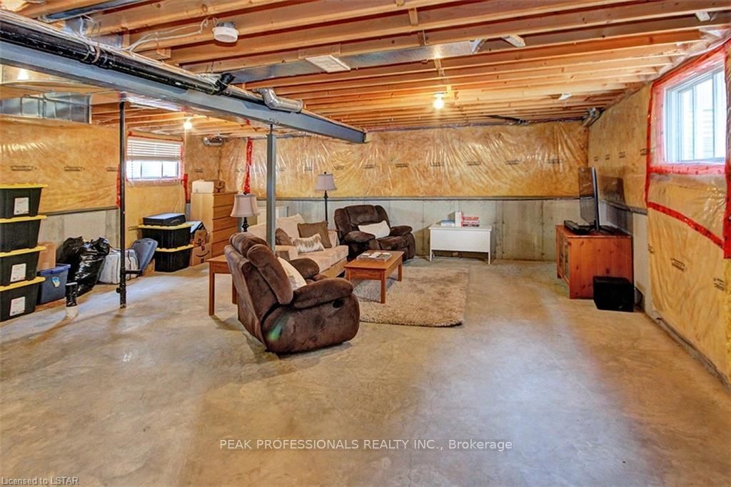 Listing Image 31