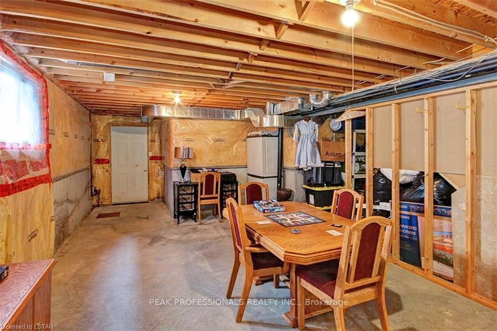 Listing Image 33