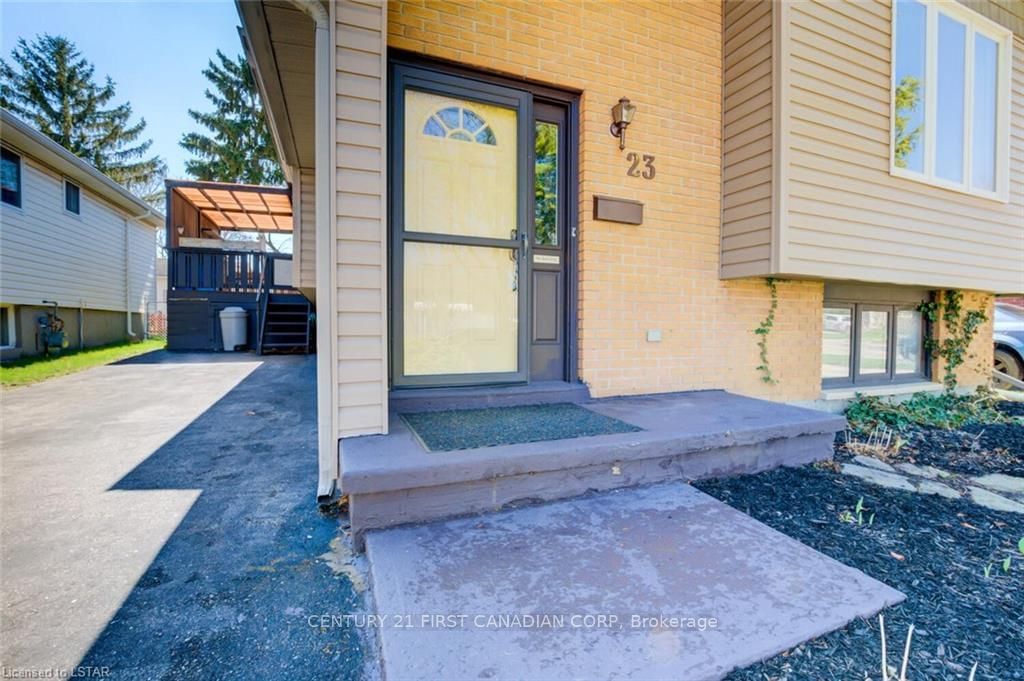 Listing Image 3