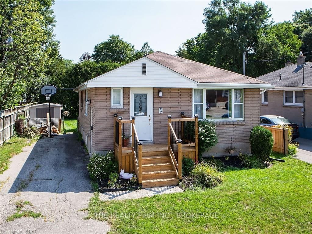 Listing Image 3
