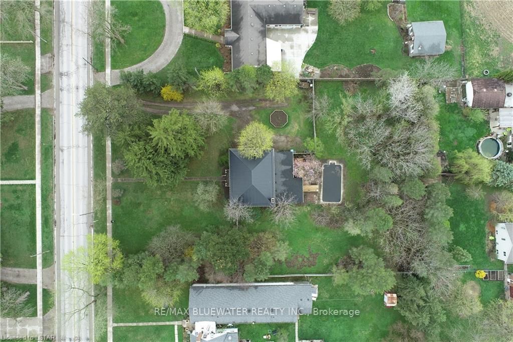 Listing Image 7