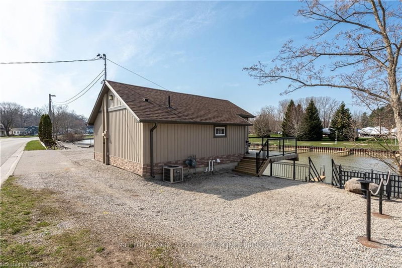 290 Colborne St, Central Elgin, N5L 1A9 | Image 3