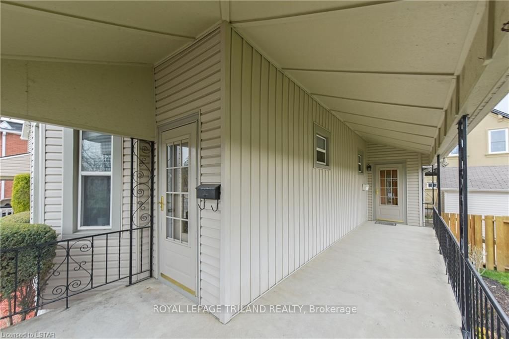 Listing Image 2
