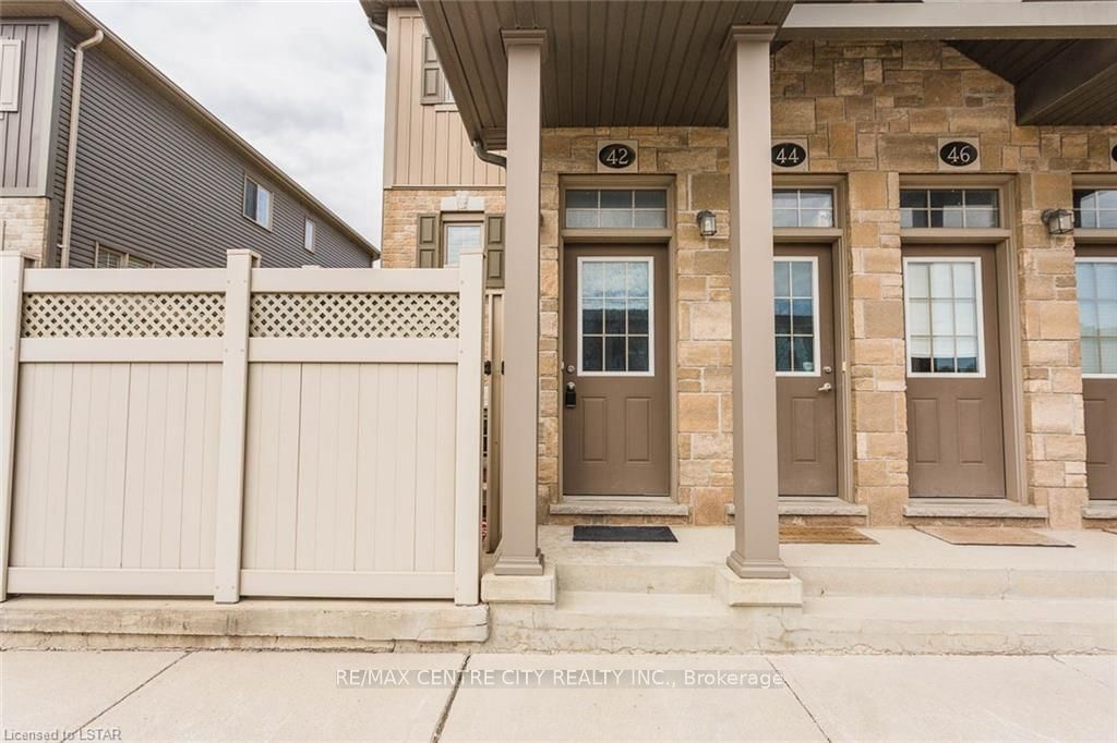 Listing Image 3