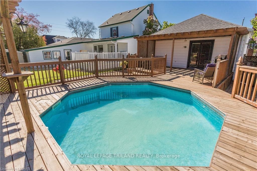 Listing Image 32