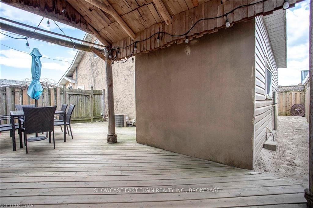 Listing Image 17