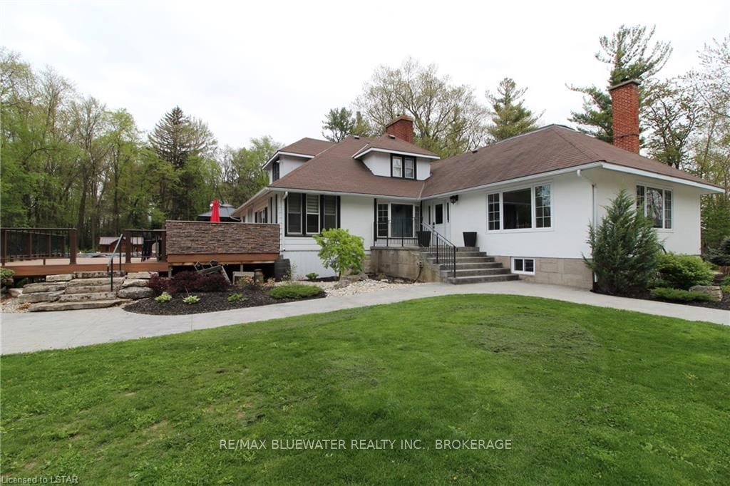 Listing Image 9
