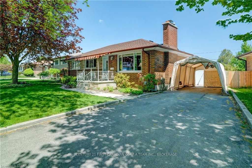 Listing Image 3