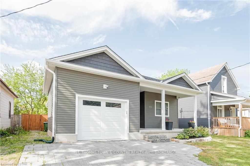 Listing photo 2