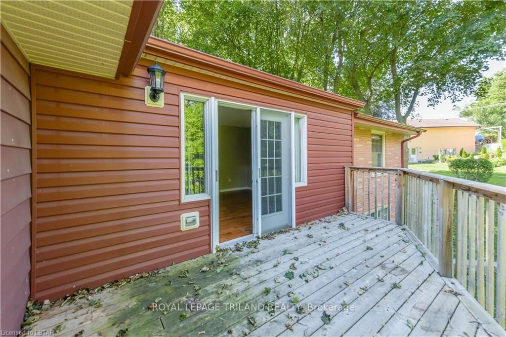 Listing Image 22