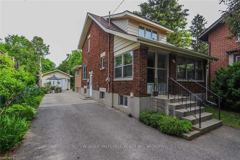 Listing Image 5