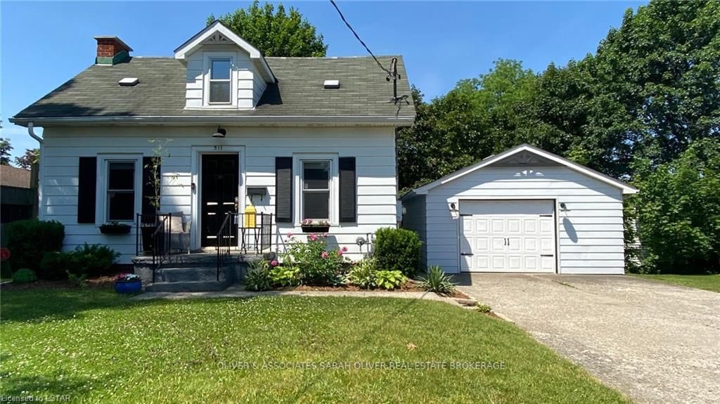 Listing Image 4