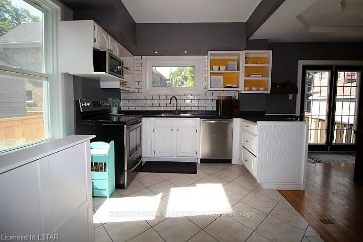 Listing Image 7