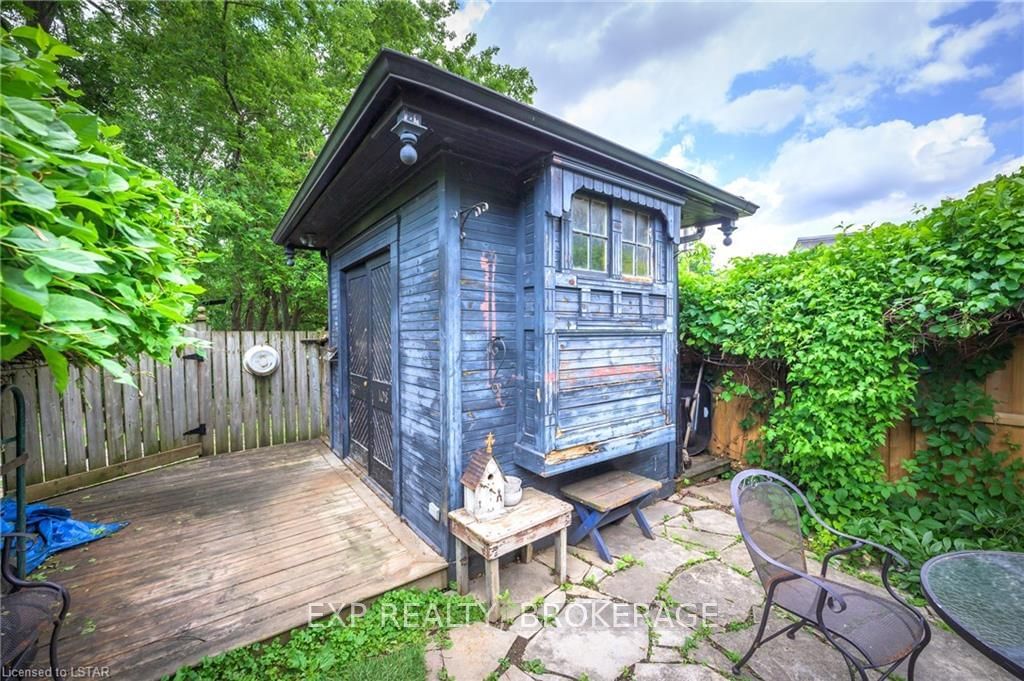 Listing Image 7