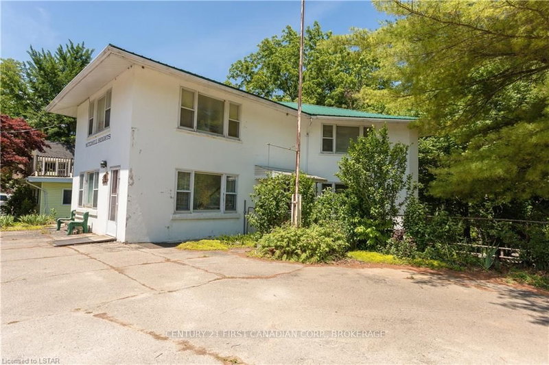 483 George St, Central Elgin, N5L 1H1 | Image 2