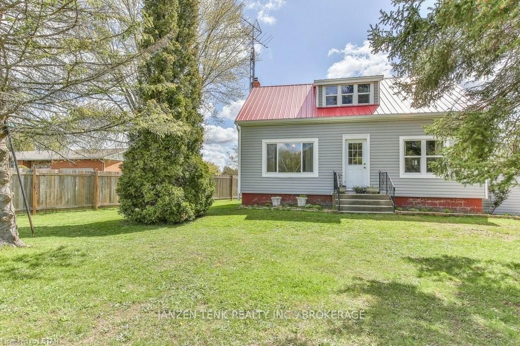 Listing Image 3