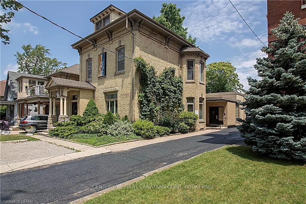 Listing Image 3