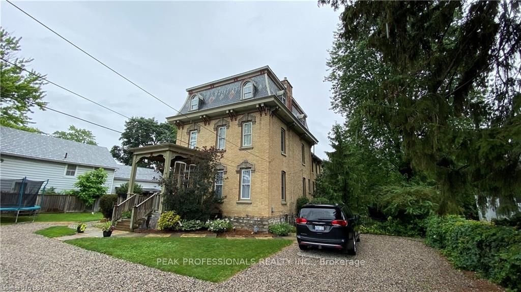 Listing Image 7