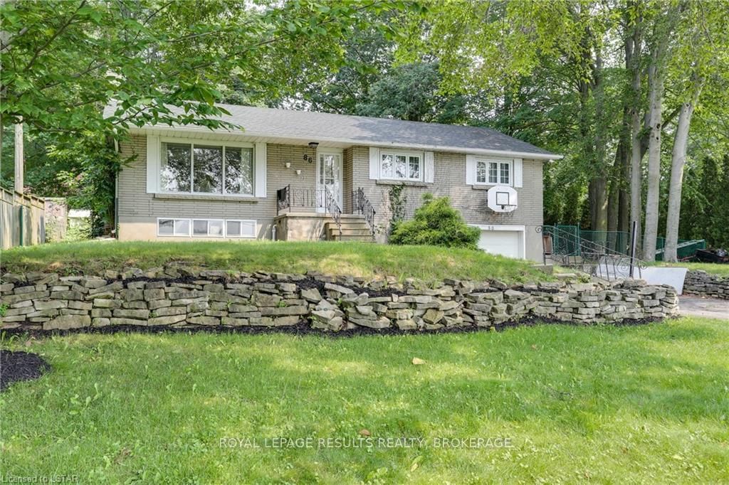 Listing Image 3