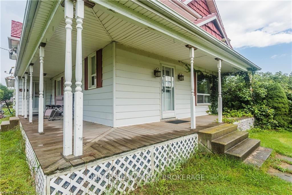 Listing Image 3