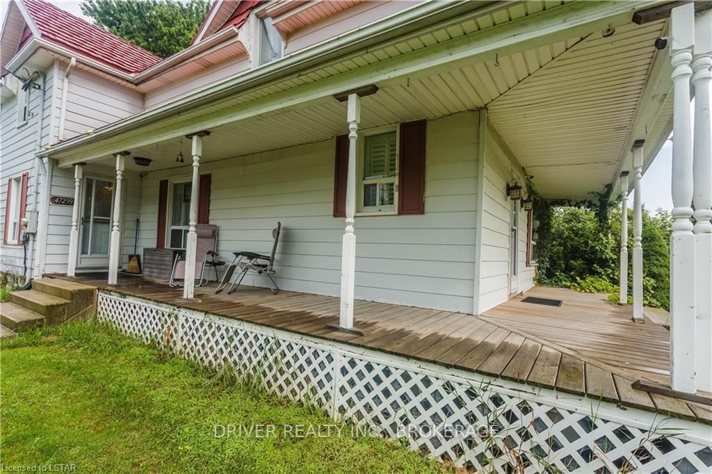 Listing Image 4