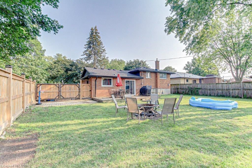 Listing Image 27