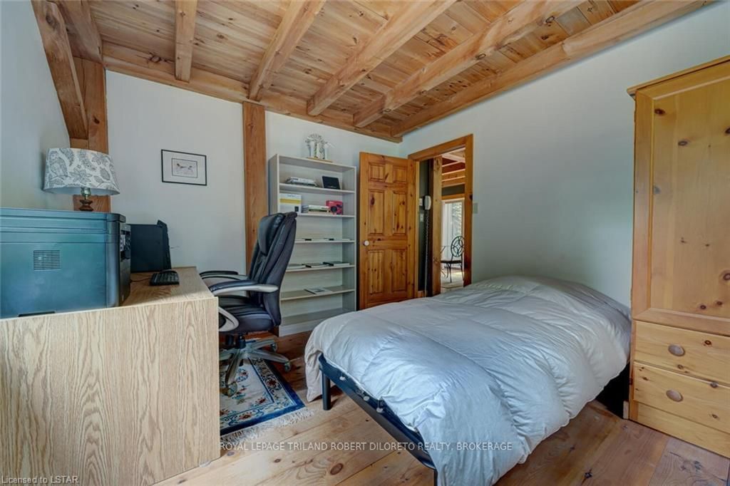 Listing Image 37