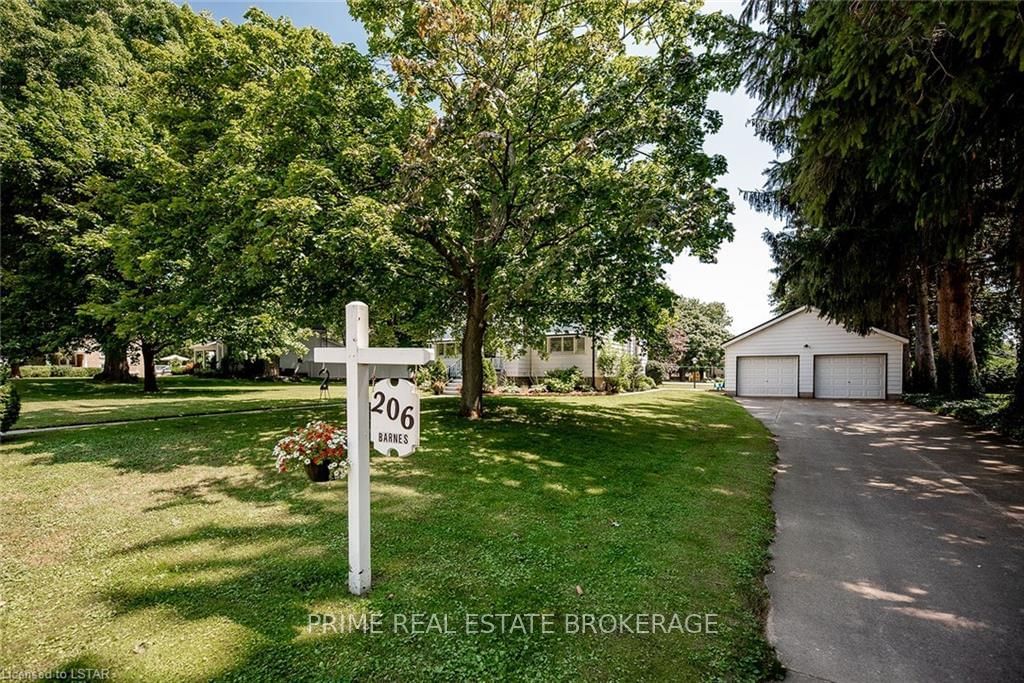 Listing Image 3