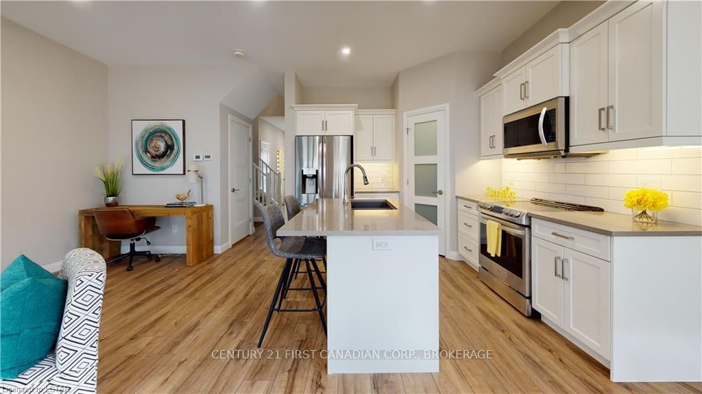 Listing Image 7