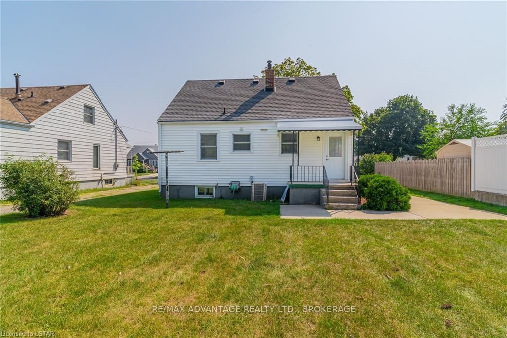 Listing Image 22