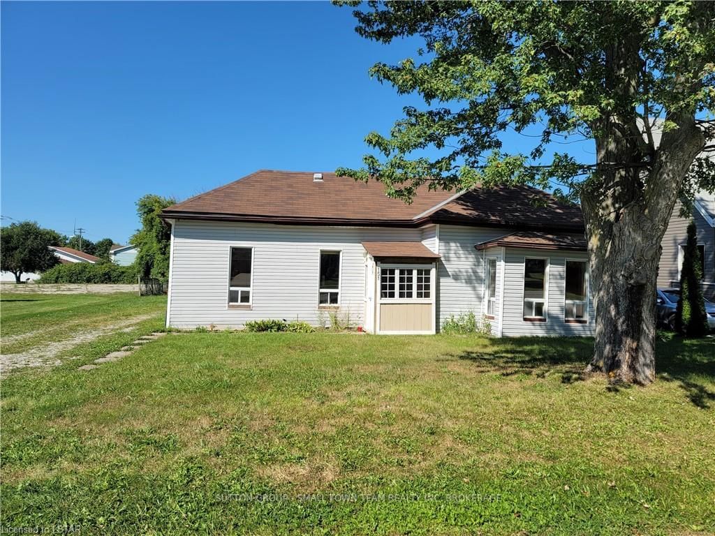 Listing Image 3
