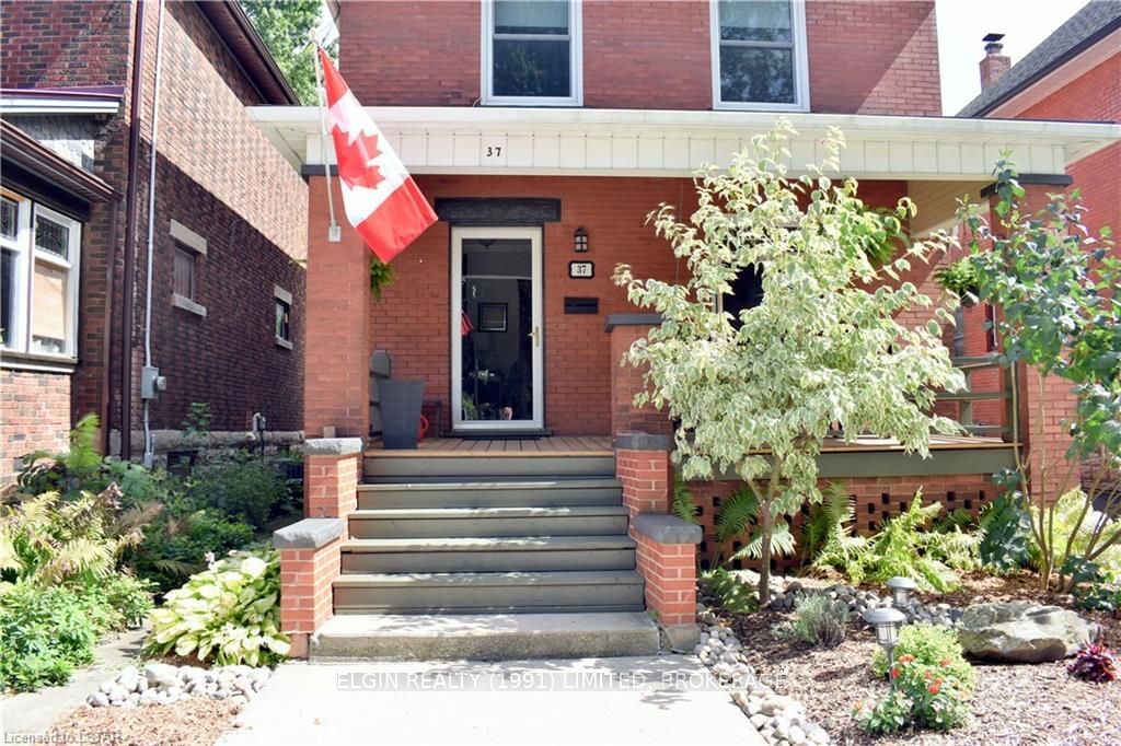 Listing Image 3
