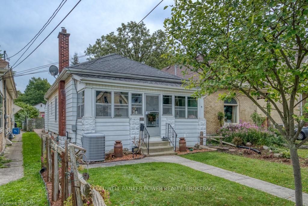 Listing Image 3
