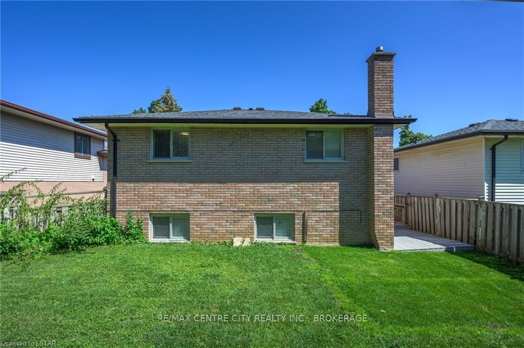 Listing Image 7