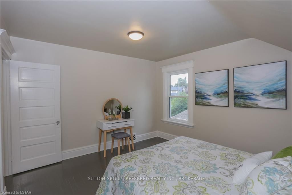 Listing Image 32