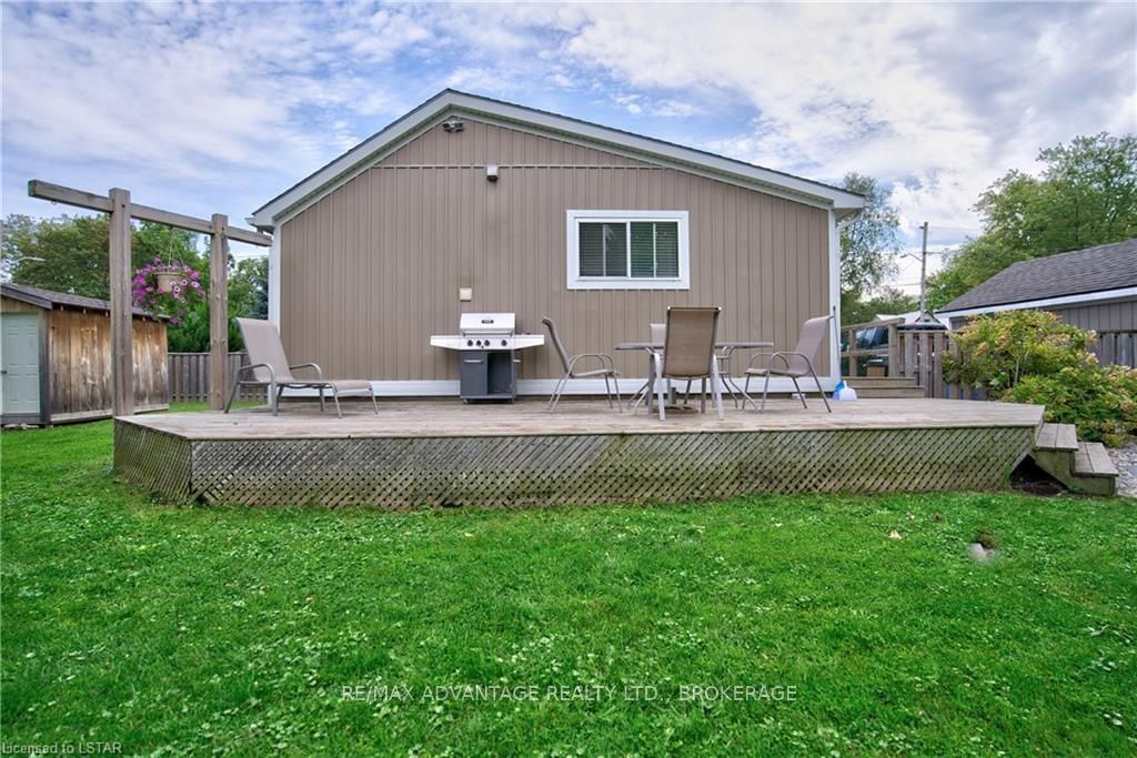 Listing Image 40