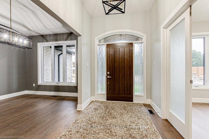 184 Kettle Creek Dr, Central Elgin, N0L 1B0 | Image 2