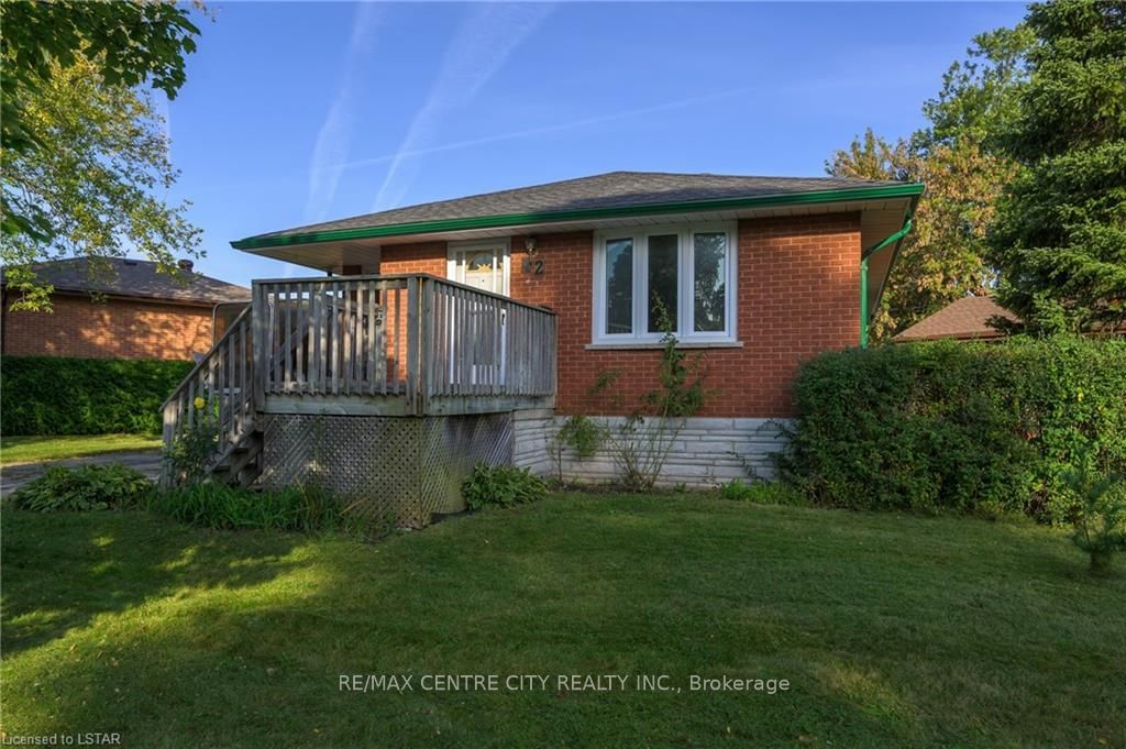 Listing Image 4
