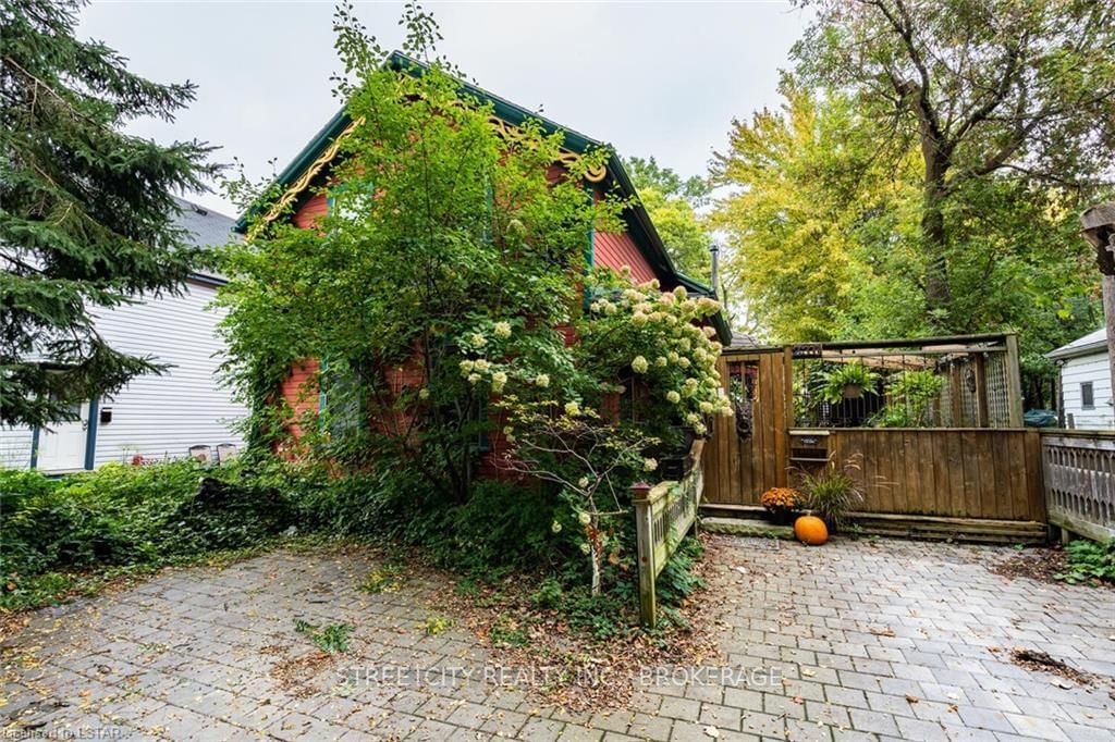 Listing Image 2