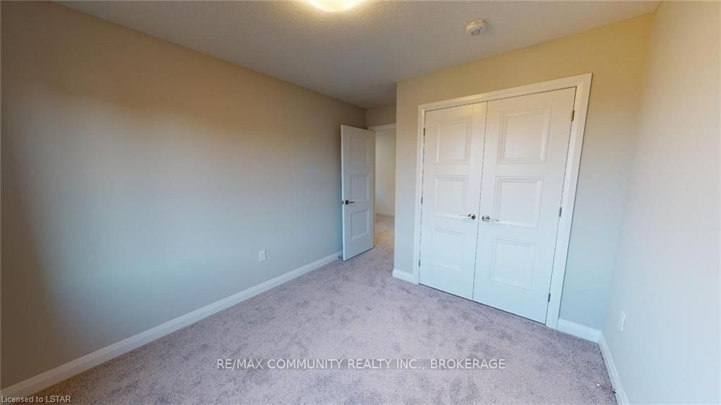 Listing Image 28