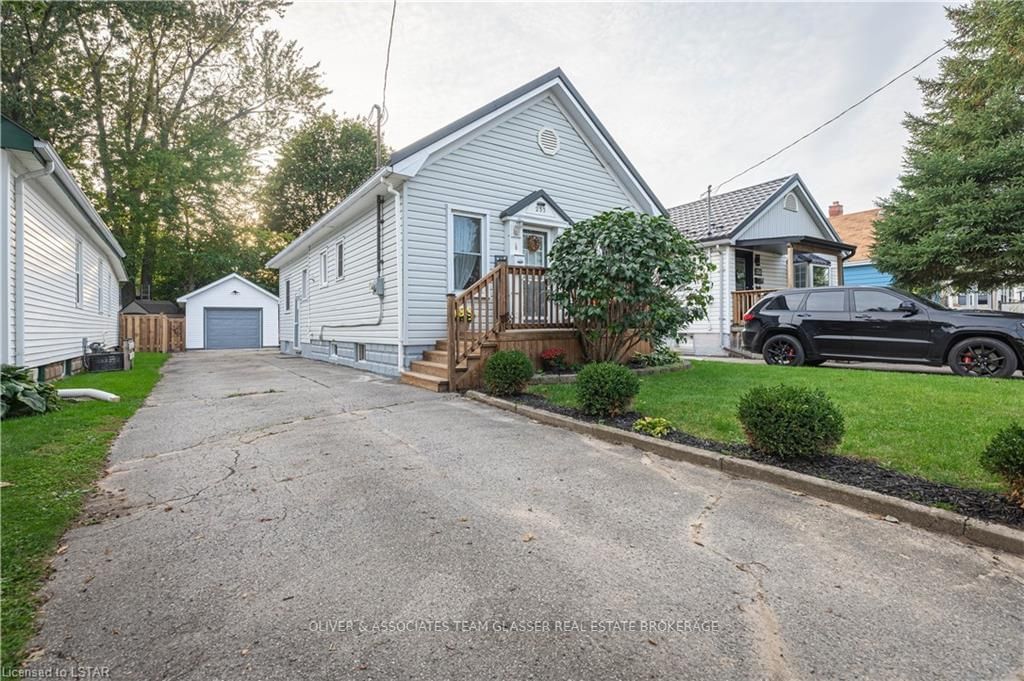 Listing Image 3