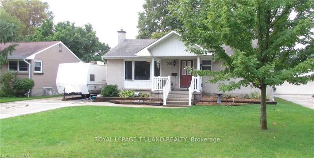 Listing photo 2