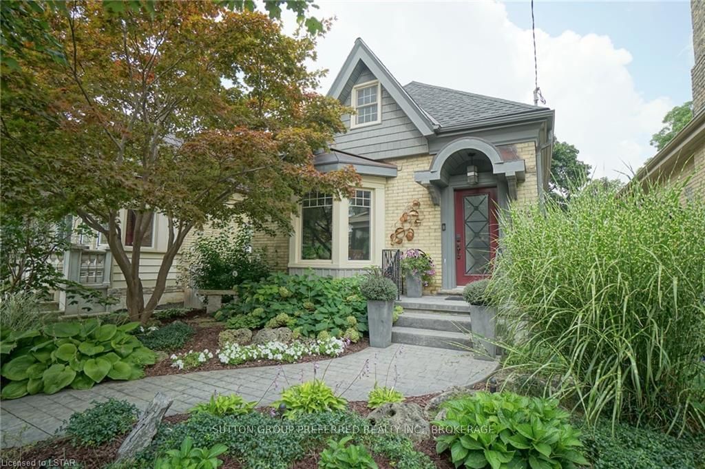 Listing Image 3