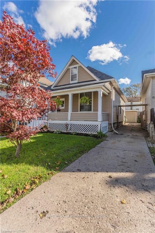 Listing Image 4