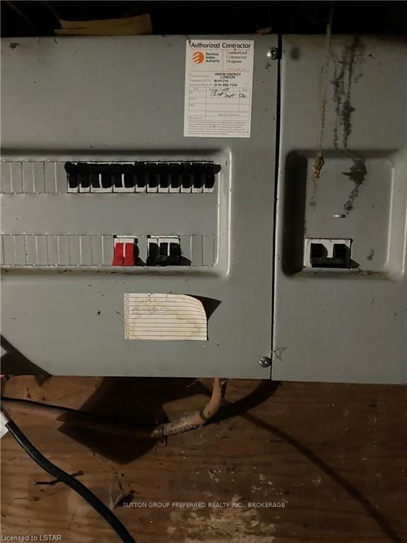 Listing Image 7