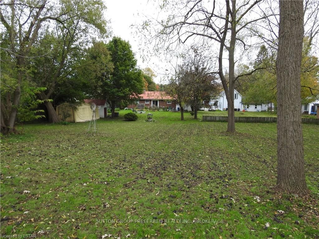 Listing Image 16