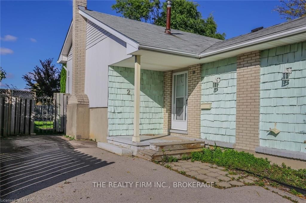 Listing Image 7