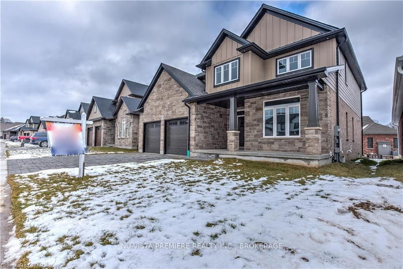 204 Boardwalk Way, Thames Centre, N0L 1G3 | Image 2