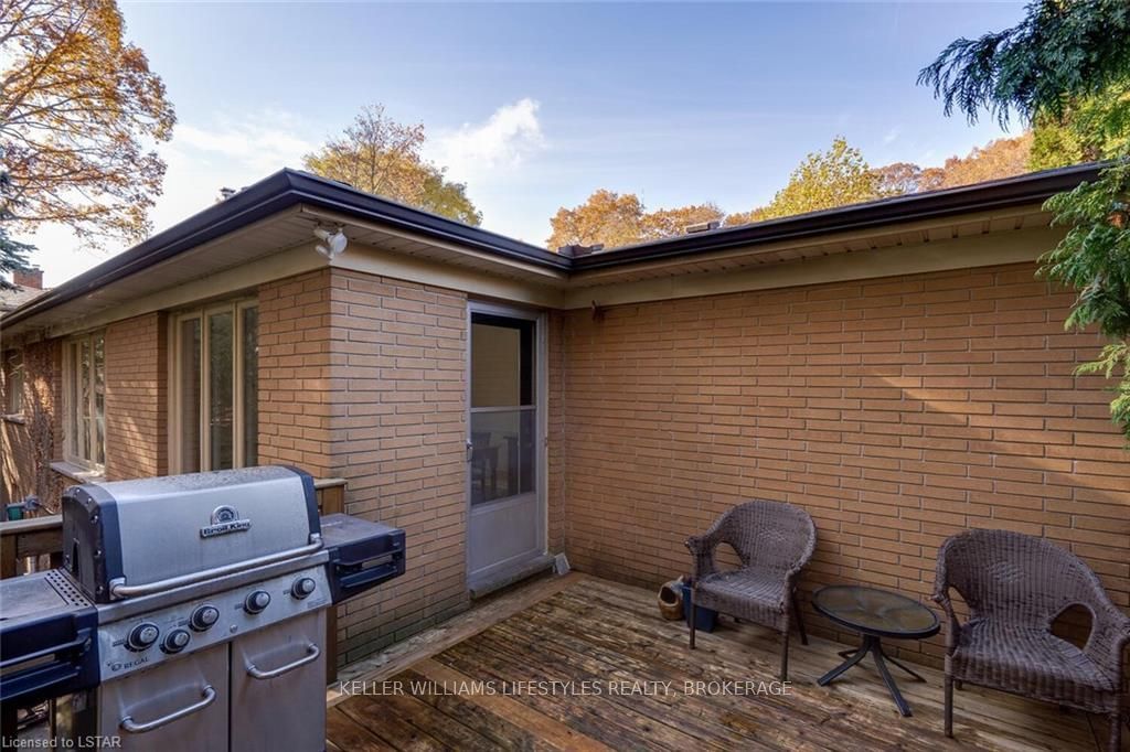 Listing Image 34